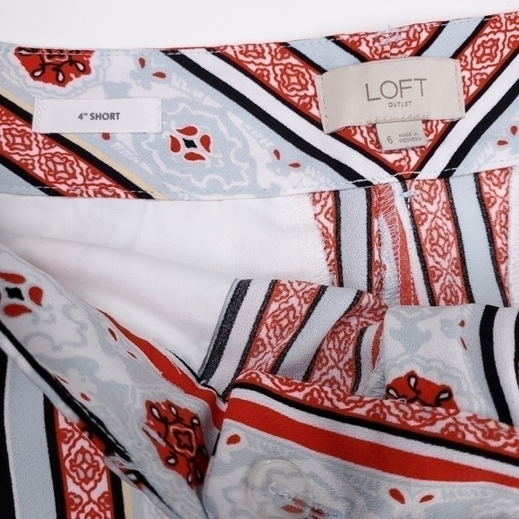 New Loft 4" Inch Short Sz 6 - Picture 9 of 12